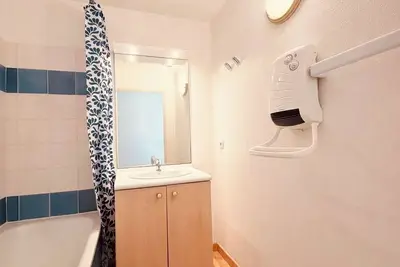Image de À 5min d'un lac, maison pour 4 pers dans résidence avec piscine et air de jeux