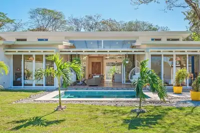 Image de New Charming House with Private Pool, Concierge, Ac and Close to the Beach!