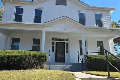 Image de Terrific 2-bedroom townhome  in charming Alton