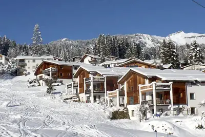 Image de Mira Flem, (Flims Dorf). 5. 5 Zimmerwohnung by Interhome