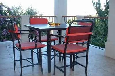 Image de Appartement de deux chambres avec le balcon Supetar, Brac (A-18307-b)