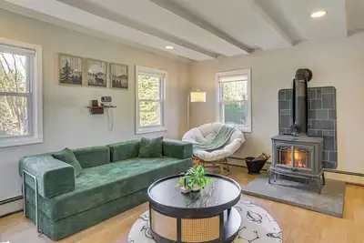 Image de Tranquil Catskills Home w/ Creek & Fire Pits