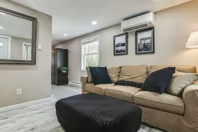 Image de Walk to Theaters & Dining! Ridgefield Gem w/ Yard