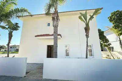 Image de 5 bedroom villa in Ayia Napa