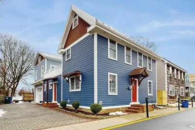 Image de Town of Lewes house w/deck, balcony, close to beach & restaurants