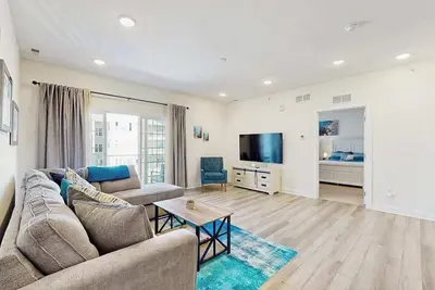 Image de Bayfront Condo | Pool, View, Near Lewes Beaches