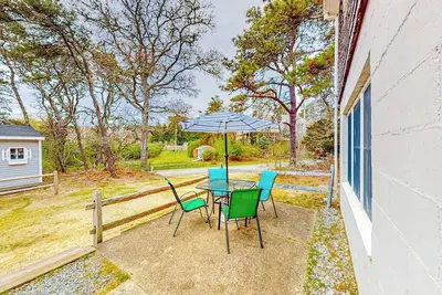 Image de Charming home within walking distance to Nauset Beach and National Seashore
