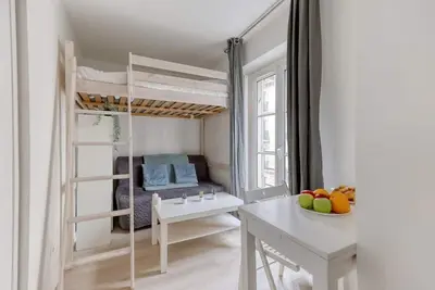 Image de Gorgeous Studio - Coeur du 17e-Bail Moyenne durée