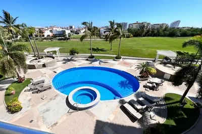 Image de Golf View Retreat | Pool & Gym | Marina Mazatlán