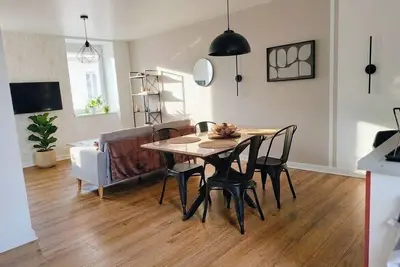 Image de Appartement neuf & élégant à deux pas du marché