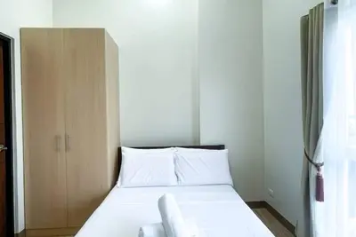 Image de Bright & Comfy Studio with Poolside Access