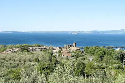 Image de Appartement dans une maison de vacances avec Wifi, bain à remous, piscine, climatisation, Tv, patio