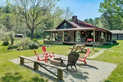 Image de Trout Stream Access! Rural Buchanan Cabin