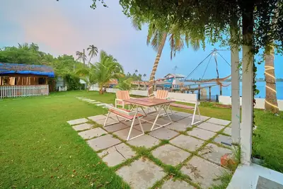 Image de Jc Den Villa Kochi by Voye Homes