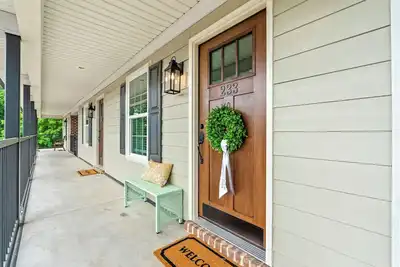 Image de Roaring On Ross in Downtown Auburn, 1br/1ba that sleeps 4!