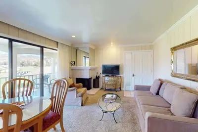 Image de Napa 2br Silverado condo — two king suites, golf views & pool