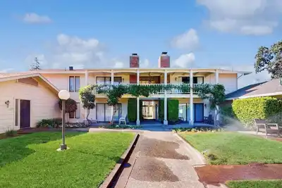Image de Napa 2br Silverado condos — two kings, full kitchen, golf views