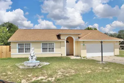 Image de 2-bedroom house in tranquil Ocala with cool Ac breeze