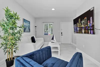 Image de Cozy Caribbean Retreat Near Wynwood & Design