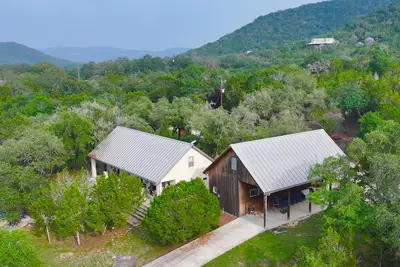Image de Garner Hillside Retreat