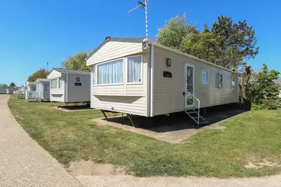 Image de Caravan 325, family friendly, with pool in Corton