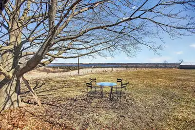 Image de Peaceful 6br Getaway Near Port Perry | Sleeps 13 | Bbq & Scenic Views