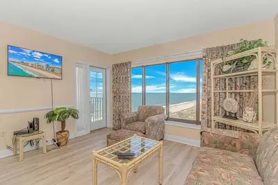 Image de Gorgeous 1 Br Ocean View Suite for 4! Palace 809