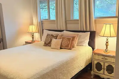 Image de University House  3-bedroom with Ac in charming Eugene