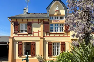 Image de Maison confortable avec Wi-Fi à Barneville, Carteret