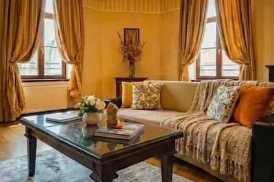 Image de Premium Design Suite with Private City Balcony