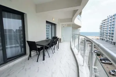 Hubix Suites | Casa del Mar C2-48 | Super View