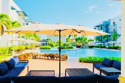 Image de “ Enjoy Your Coffee with Poolside Views at Harmony Ii – Balcony Bliss\"