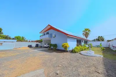 Image de Monrovia Executive Home  - Fast Internet