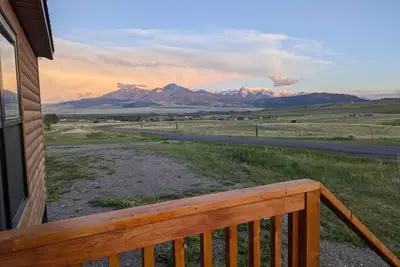 Image de Mountain Meadow Tiny Cabin