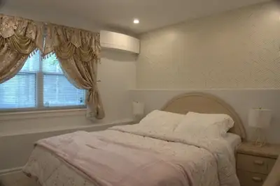 welcome  to cozy inn