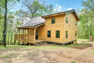 Image de Brand New! ! Ultra Private Cabin in the Ozark Mountains, close to Atv trails.