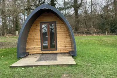 Image de Bracelands - Cosy Pod 2, with a garden in Coleford