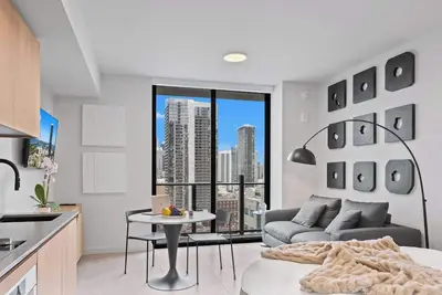 Image de 501 First | with Pool, Fitness & Co-Working Spaces