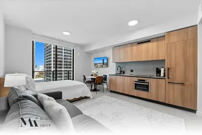Image de 501 First|Junior studio w/ Access to Private Club