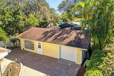 Image de The Cozy Cottage 1  bedroom plus studio bed and 2 bathrooms in charming Lakeland