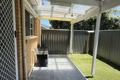Image de Beach Flat 2, Surfside on Bribie (hear the surf)