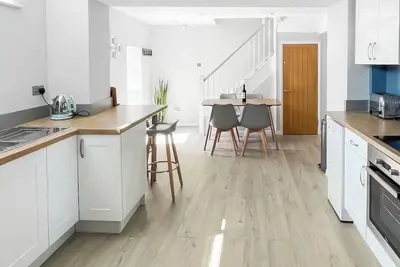 Image de 2 chambres à coucher à Tenby