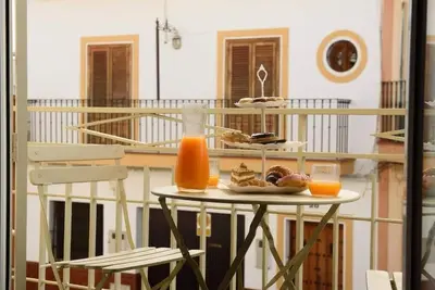Image de Casa boutique con terraza ideal familias, 11 personas. Aparcamiento