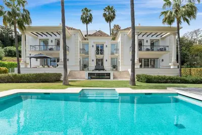 Villa del Este | Ref. #117