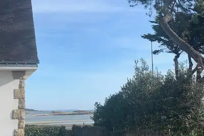 Image de Charmant appart. • Terrasse privée • Plage à 1 min