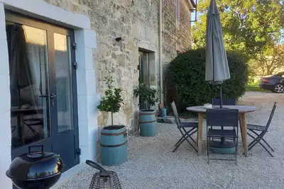 Image de Le Jardin des Bosquets Petit Gîte - Charmant gîte 1 chambre en Vendée, France