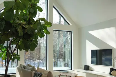 Image de Maison Kimby: Secluded Forest Retreat with Hot Tub