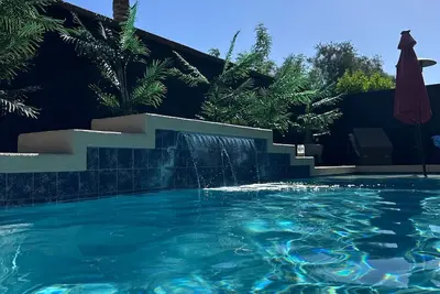 Image de Spacious 4br Oasis with Private Pool, Steps from Parks, Entertainment, Shopping&I10