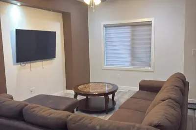 Image de Peaceful Family Home | 4br, Huge Deck, Garage & Free Wi-Fi