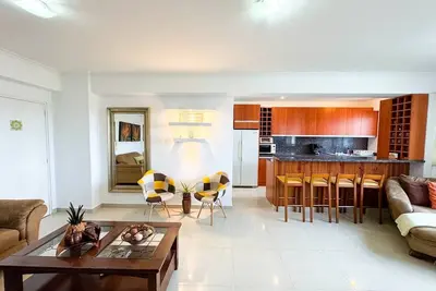 Amplio&Conveniente, Comodo Apto En La Campiña, Ccs